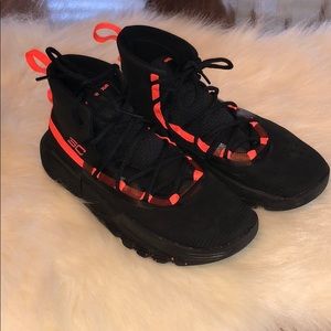 Used Girls Basketball Shoes